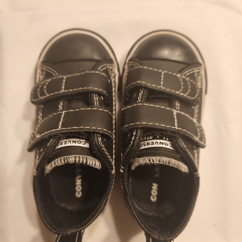 Black converse with white stitching  leather  size 5